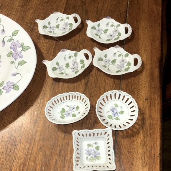 Andrea by Sadek Violets Child Teaset with Tray 11 pcs - Picture 8 of 9